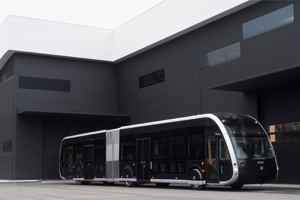 Irizar e-tram Autobusu Roku 2018 oraz Ekologicznego Pojazdu Przemysłowego Roku 2018